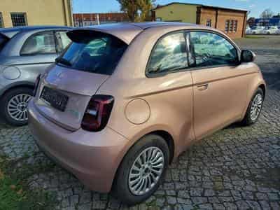 Fiat 500 42 kWh (2023) - Photo 2