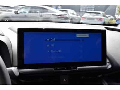 Toyota C-HR 1.8i VVT-i Hybrid Dynamic Plus ACC LANE SIDE GPS CAM 1° MAIN (2025) - Photo 11