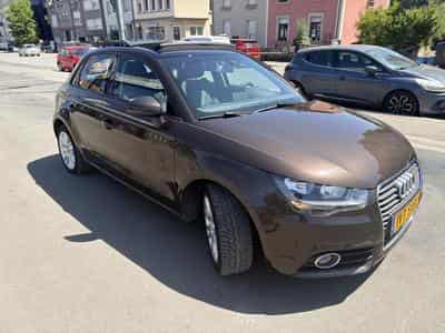 Audi A1 1.4 TFSI 122CV STRONIC (2012) - Photo 3