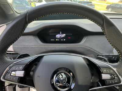 Skoda Enyaq RS Coupe 4x4 (2023) - Photo 6