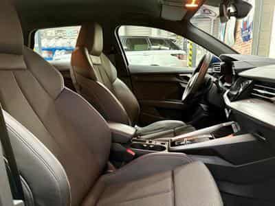 Audi A3 A3 Sportback 35 2.0 TDi 150cv Auto S-LINE (2023) - Photo 8