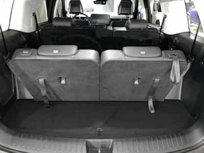 Hyundai Santa Fe 1.6 T-GDi Hybrid SHINE 7 PLACES (2025) - Photo 13