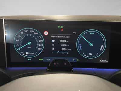 Hyundai Santa Fe 1.6 T-GDi Hybrid SHINE 7 PLACES (2025) - Photo 2