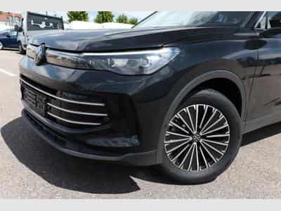 VW Tiguan Eleg. 4M Nav (2026) - Photo 5
