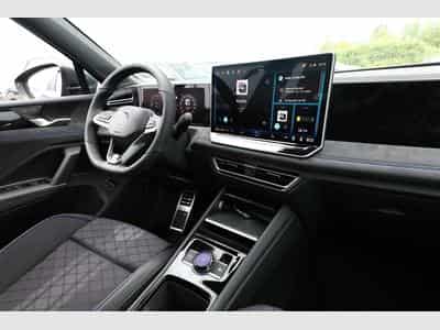 VW Tiguan R-Line (2026) - Photo 9