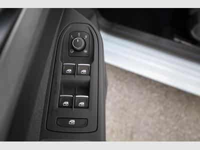 VW Golf Variant 1.5 TSI 110 kW (2026) - Photo 8