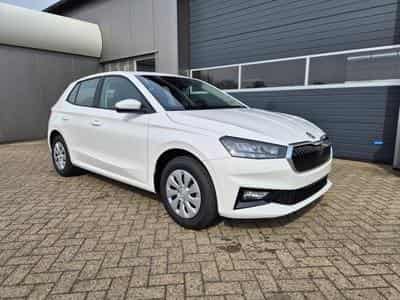 Skoda Fabia 1.0 TSI 95PS (2026) - Photo 6