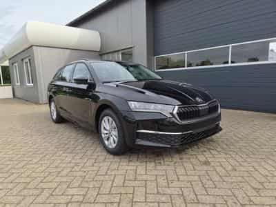 Skoda Octavia 1.5 TSI 150PS (2026) - Photo 6