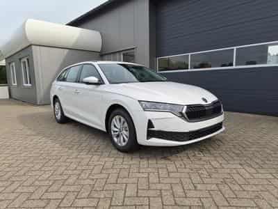 Skoda Octavia 1.5 TSI 150PS (2026) - Photo 6