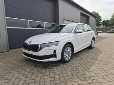 Skoda Octavia 1.5 TSI 150PS (2026) - Photo 8