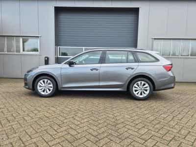 Skoda Octavia 1.5 TSI 150PS (2026) - Photo 2