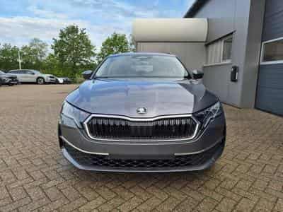 Skoda Octavia 1.5 TSI 150PS (2026) - Photo 6