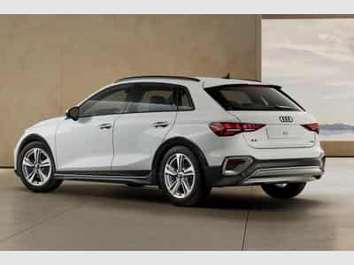 Audi A3 allstreet quattro KlimaP (2026) - Photo 3