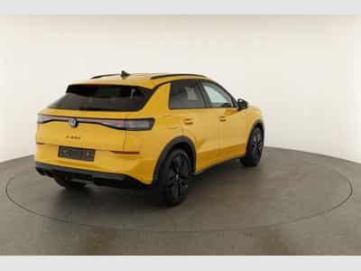 VW T-Roc 1.5 eTSI 110 kW R-Line (2026) - Photo 15
