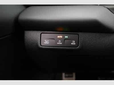 VW T-Roc 1.5 eTSI 110 kW R-Line (2026) - Photo 8