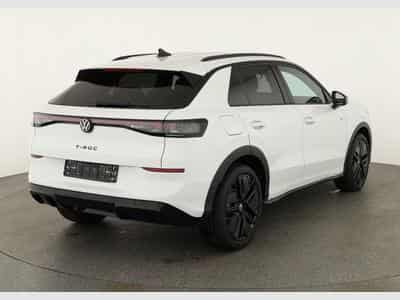 VW T-Roc 1.5 eTSI 110 kW R-Line (2026) - Photo 2