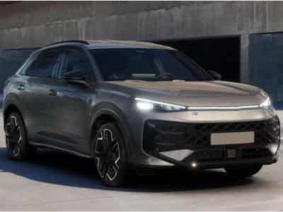 VW T-Roc R-Line (2026) - Photo 1