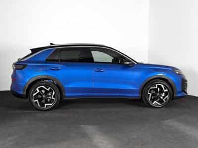 VW T-Roc R-Line 1.5 eTSI 150 DSG (2026) - Photo 3