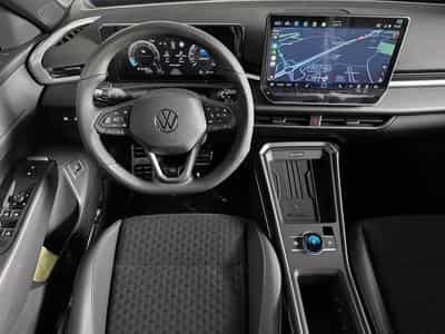 VW T-Roc R-Line 1.5 eTSI 150 DSG (2026) - Photo 7