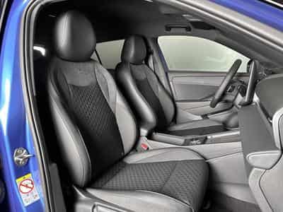 VW T-Roc R-Line 1.5 eTSI 150 DSG (2026) - Photo 8