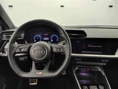 Audi A3 30 TFSI S-Line S-Tronic  Navi / Led / PDC (2024) - Photo 9