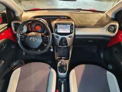 Toyota Aygo 1.0 VVT-i CLIMATISATION BLUETOOTH CAMERA (2018) - Photo 11
