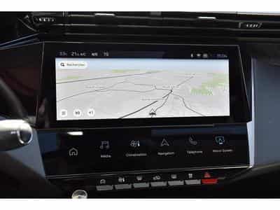Peugeot 408 1.2 turbo 130 Allure EAT8 SG CHFF LANE CAM360 JA19 1° MAIN (2024) - Photo 10
