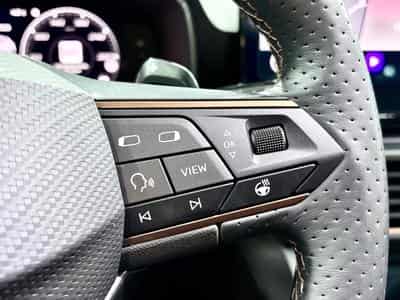 Cupra Leon VZ 2.0 TSI 300CV *SIEGES CHAUFF* (2024) - Photo 9