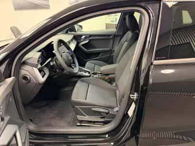 Audi A3 Sportback TDI 150 CH / 110 kW S tronic (2026) - Photo 3