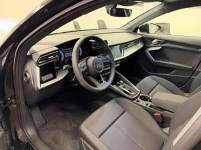 Audi A3 Sportback TDI 150 CH / 110 kW S tronic (2026) - Photo 4
