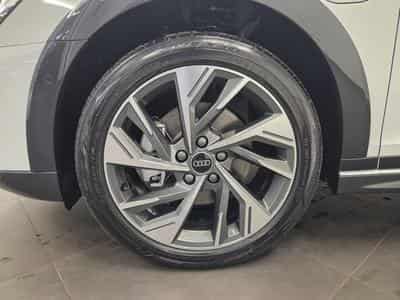 Audi A3 Allstreet S line TFSIe 204ch / 150kW S tronic (2026) - Photo 9