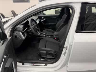 Audi A3 Sportback S line TFSI e 204 CV / 150 kW S tronic (2026) - Photo 3