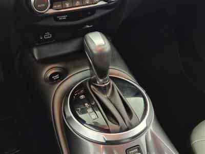 Nissan Juke 1.6 HEV N-Connecta AMT (2023) - Photo 12