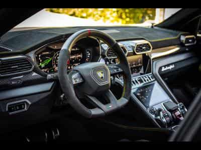 Lamborghini Urus PERFORMANTE 4.0 V8 666 CH – BLU GRIFO MATT – AD PERSONAM – A (2025) - Photo 14