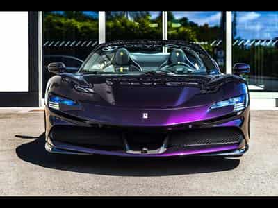 Ferrari SF90 ATELIER°24-MONTH WARRANTY°VIOLA HONG KONG - PPF - IMMAT. FR (2024) - Photo 4