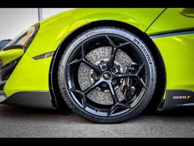 McLaren 600LT 3.8 V8 600 – PPF - LIME GREEN ELITE PAINT (2020) - Photo 6