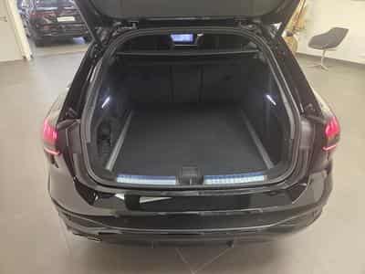 Audi A6 Avant S Line 204 CV / 150 kW TDI quattro S tronic (2026) - Photo 8