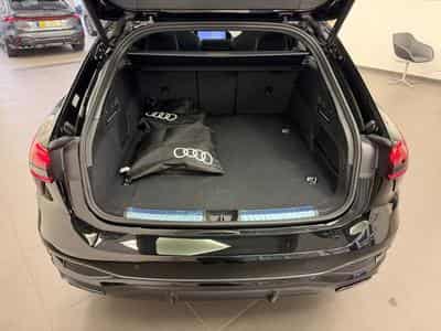 Audi A6 Avant e-hybrid S line 367 CH / 270 kW S tronic (2026) - Photo 8
