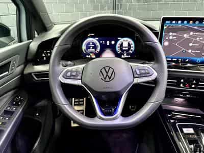 VW Golf GTE PHASE 2  1.5 eHybrid 272 CV DSG 6 *CAM* MATRIX * TÊTE HA (2025) - Photo 7