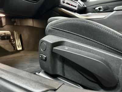 BMW 330 330i M-Sport Touring xDrive 245CV * Hayon * ACC * Sièges cha (2025) - Photo 9