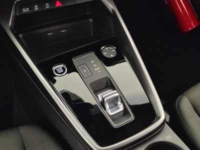 Audi A3 30 TDi Advanced S tronic NAVI/FULL LED/JA17/PDC (2022) - Photo 12