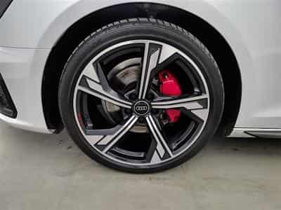 Audi A4 40 TDI QUATTRO S-Tronic S-Line (2025) - Photo 6