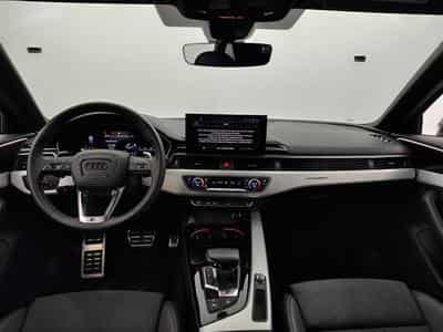 Audi A4 40 TDI QUATTRO S-Tronic S-Line (2025) - Photo 8