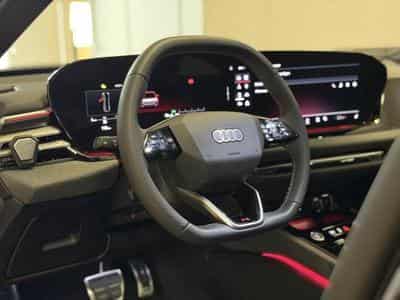 Audi A5 Avant 2.0 TFSI 150kw S-Line (2026) - Photo 10