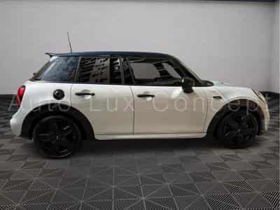 Mini Cooper S 5 portes (2016) - Photo 4