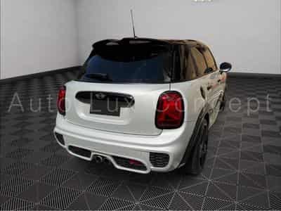 Mini Cooper S 5 portes (2016) - Photo 5