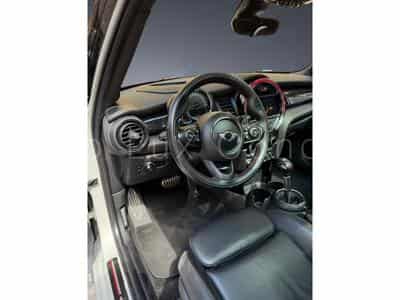 Mini Cooper S 5 portes (2016) - Photo 7