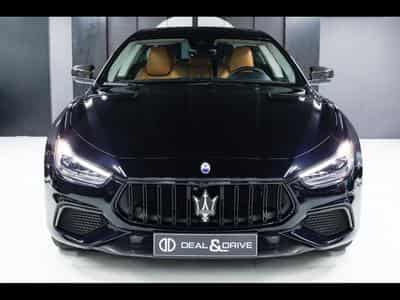 Maserati Ghibli TROFEO 3.8 V8 RWD (580 CH) – CARBON PACK INT / EXT (2023) - Photo 5