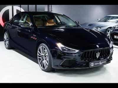 Maserati Ghibli TROFEO 3.8 V8 RWD (580 CH) – CARBON PACK INT / EXT (2023) - Photo 6