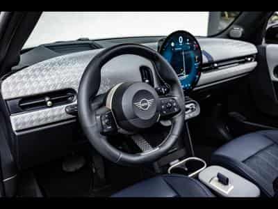 Mini Cooper S 5 PORTES AUTO FAVOURED TRIM - PACK XL - MELTING SILVER III (2025) - Photo 11
